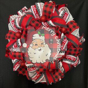 Santa Christmas Wreath with Plaid Ribbon Made of Deco Mesh